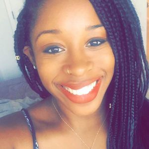 Meet your Posher, Maya